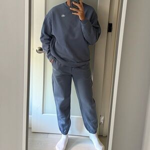 Alo Accolade Bluestone Crewneck & Sweatpants Set | Medium